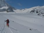 Puis on s'engage sur le glacier, à plat