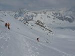 Puis on amorce la descente, neige de printemps