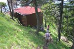 Une cabane sur la crête