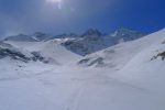 En face la pente montant à la cabane du Vélan. Je vais partir sur la droite