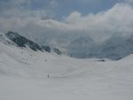 En été on verrait le lac de Grand Lé.