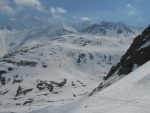 Fin de la Combe de Drône, on descend pour rejoindre la route du Grand-Saint-Bernard, la neige devient plus collante dans ce secteur.