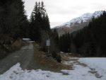 On prend la route direction Niord, à gauche. Un petit peu de portage dans cette portion.