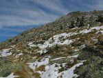 Vers 2200m, on laisse la forêt pour monter dans un secteur de plus en plus lunaire