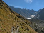 On passe à flanc de coteau et découvrons l'autre glacier plus en forme, celui de Valsorey