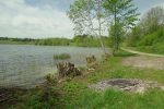 De l'autre côté du lac