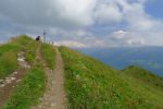 La croix du Pt1860 avec le chemin de crête