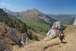 D'autres personnes descendent vers Petit-Mont