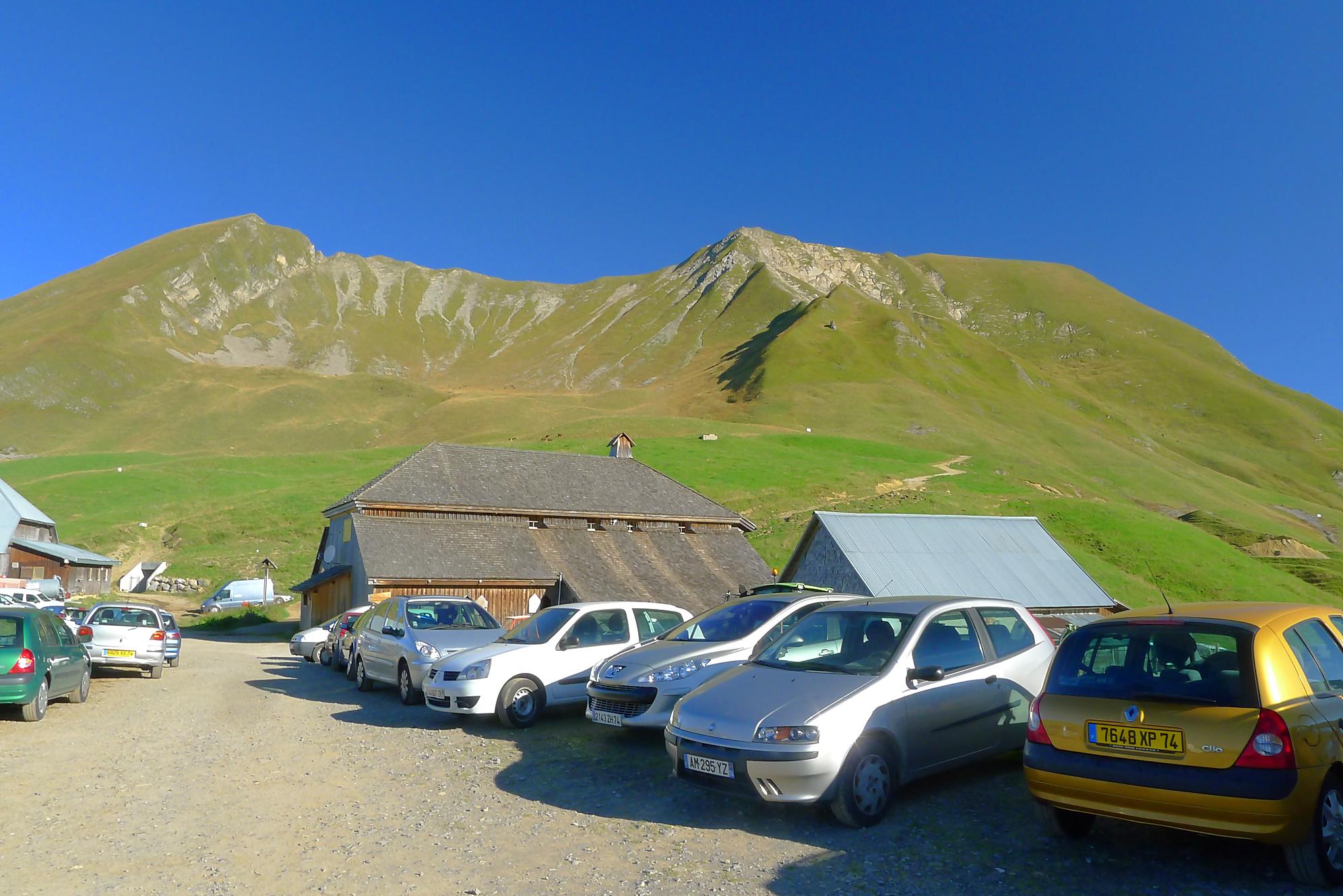 Randonnée à la Pointe Percée depuis le Col des Annes, Col de Borneronde, refuge Gramusset et Randonnée à la Pointe Percée depuis le Col des Annes, Col de Borneronde, refuge Gramusset et