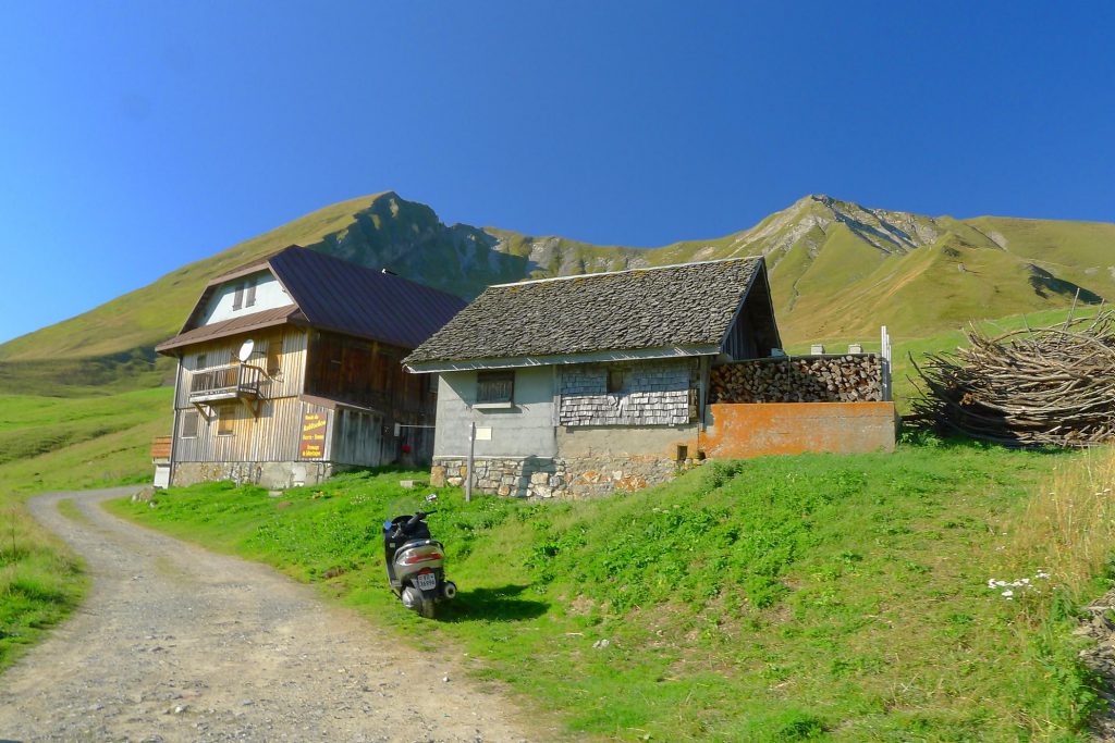 Randonnée à la Pointe Percée depuis le Col des Annes, Col de Borneronde, refuge Gramusset et Randonnée à la Pointe Percée depuis le Col des Annes, Col de Borneronde, refuge Gramusset et