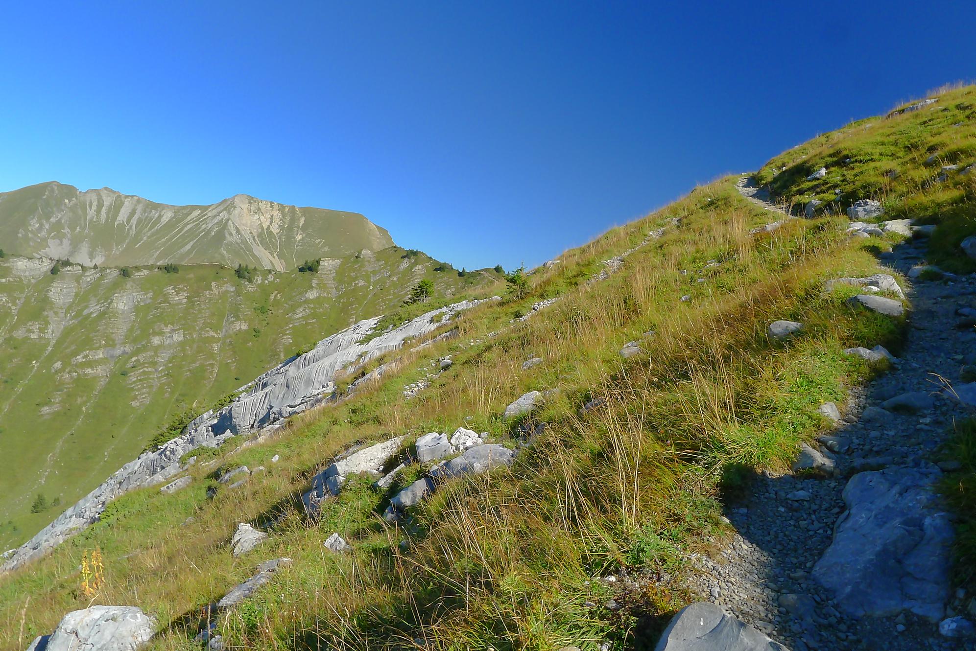 Randonnée à la Pointe Percée depuis le Col des Annes, Col de Borneronde, refuge Gramusset et Randonnée à la Pointe Percée depuis le Col des Annes, Col de Borneronde, refuge Gramusset et