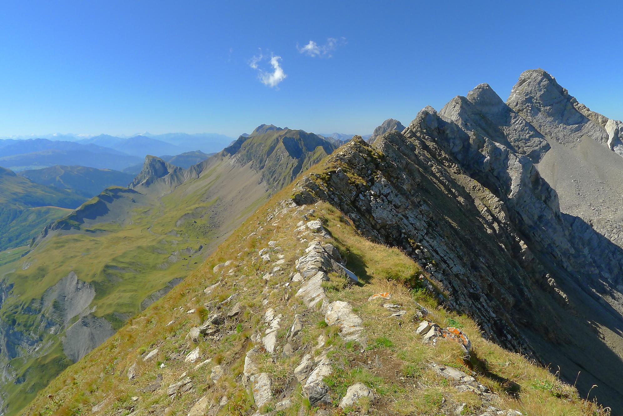 Randonnée à la Pointe Percée depuis le Col des Annes, Col de Borneronde, refuge Gramusset et Randonnée à la Pointe Percée depuis le Col des Annes, Col de Borneronde, refuge Gramusset et