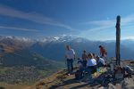 Et on arrive enfin au sommet de la Pierre d'Avoi (2472.9m). Vue magnifique sur le Grand Combin. Verbier en contrebas.