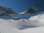 Il nous reste à nous diriger au col du Pt2250, au soleil, passage clef de la course