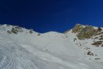 Le couloir, le topo dit de monter sur la droite, même si une autre trace montait à gauche