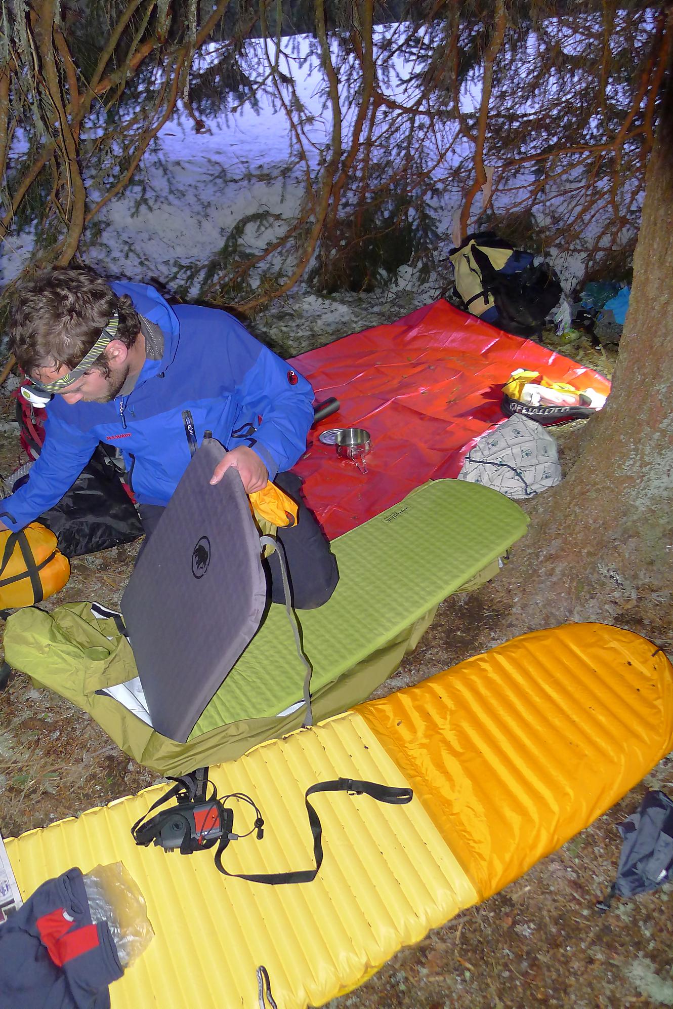 Randonnée en raquettes du Grand Croset Dessus au Mont-Tendre. Bivouac