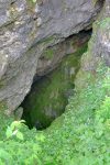Je descends un peu, mais les spéléologues l'ont fait de 300m environ