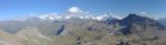 Vue panoramique sur les Alpes et la cabane des Becs de Bosson