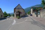 Par bonheur on quitte très vite la route passante de Collonges