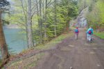 Nous longeons le lac