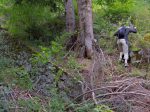 Voilà pourquoi il faut passer par le chemin pédestre et non tout droit !