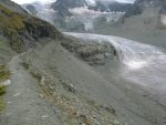 L'ancienne moraine, le glacier a bien fondu