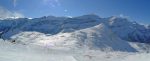 Au sommet du téléski, La Palette au soleil à droite et le massif des Diablerets