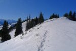 Passage en contrebas de la crête