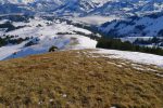 Puis descente par la crête SE