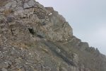 On est au Col des Martinets, 2615m. Pause. Et il se met aussi à pleuvoir, donc je m'abrite vers la cabane (elles sont donc utiles !)