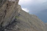 On longe la falaise, c'est (encore) confortable