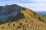 On suit l'arête inconscient d'avoir raté le chemin !