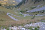 Oh une route ! Et si on courait aller chercher la voiture ?