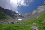 Et nous débouchons sur la dernière partie du vallon, avec notre objectif en vue. En fait je ne savais pas lequel était exactement le sommet !