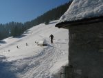 On poursuit notre montée vers la cabane.