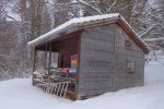 Ruches. Chalet D'Armand noté vers la porte