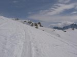 La météo se couvre tout doucement, la neige devient lourde et le physique me dit de faire demi-tour ! MAis je continue à un rythme d'escargot.