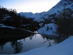 Un peu plus à droite, presque en arrière, le Lac Bleu