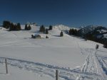 Vue sur la droite, la Gummfluh à gauche de la photo