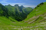 Vue arrière sur le chemin de la montée