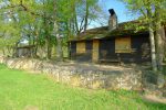 Ce refuge, à Creux du Loup