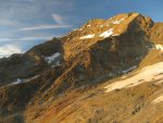 Et à gauche le Lagginhorn, prévu pour le lendemain. Il faut suivre l'arête du fond.