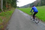 Route de campagne bien agréable, à l'E du Mont Pèlerin