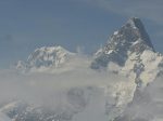 Zoom sur le Mont-Blanc et la Pointe Walker