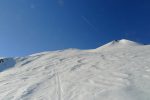 La montée se poursuit, le vent en prime