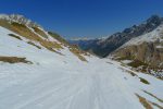 On descend cette combe, neige lourde pour Cretté de la Gouille