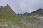 La combe de La Chaudière, le chemin se perd dans ce secteur mais il faut suivre la combe (droite puis gauche). J'ai coupé court dans la partie herbeuse. On se dit qu'en hiver cela doit faire une belle descente !