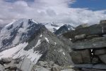 Depuis le sommet du Mont-Rogneux (3083.8m) vue sur le Petit Combin. La météo s'est dégradée, dommage !