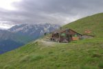 Et on arrive avec plaisir à la cabane du col de Mille, 2473m