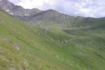 Je ne m'arrête pas longtemps pour cause de nuages en vue (et in fine pluie !), je redescends en direction de Erra.